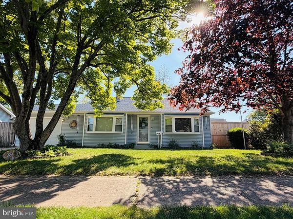 6 LYNCH FARM DRIVE, NEWARK, DE 19713