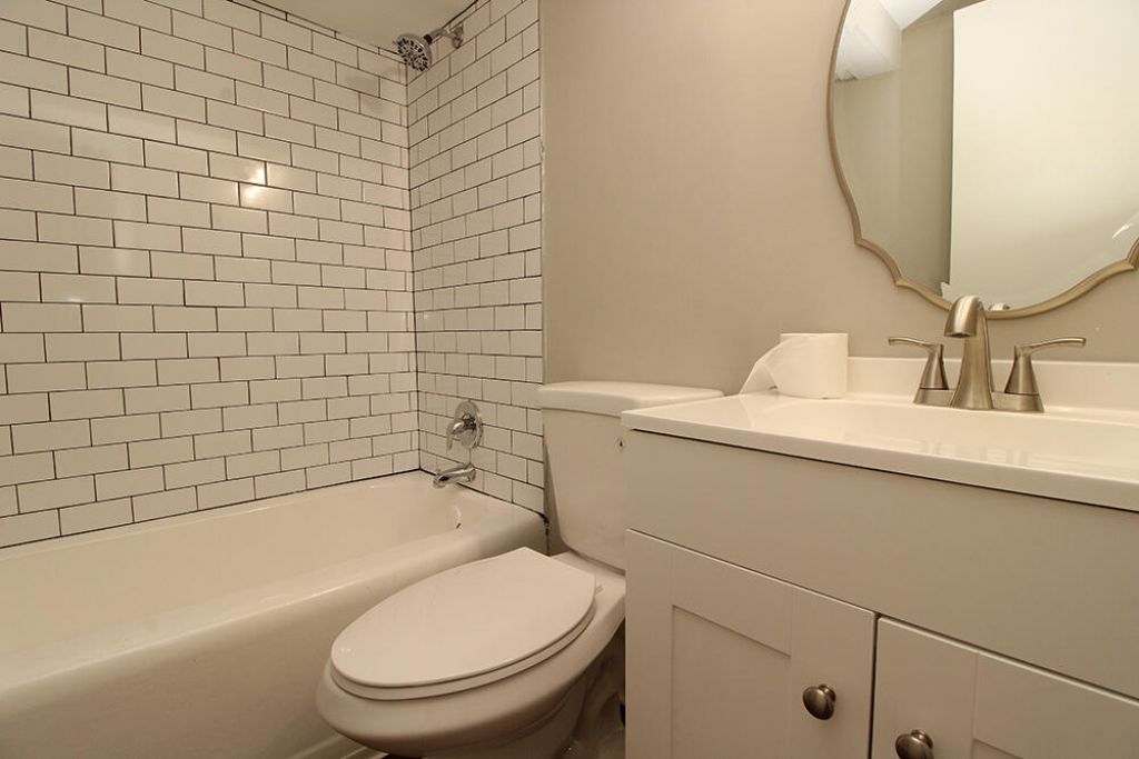 1185 Bexley Street Photo 5