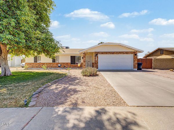 3747 E DULCIANA Avenue, Mesa, AZ 85206