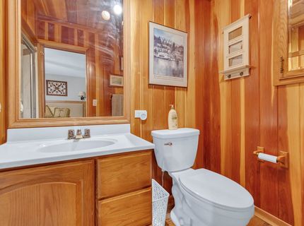 706 Lake Ridge Road, Lake Almanor, CA 96137 Photo
