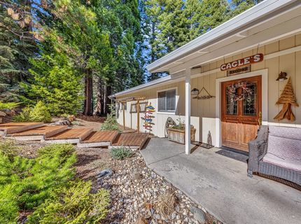 706 Lake Ridge Road, Lake Almanor, CA 96137 Photo