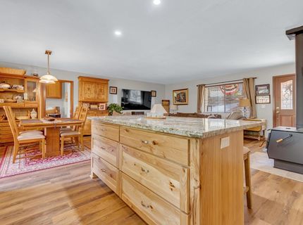 706 Lake Ridge Road, Lake Almanor, CA 96137 Photo