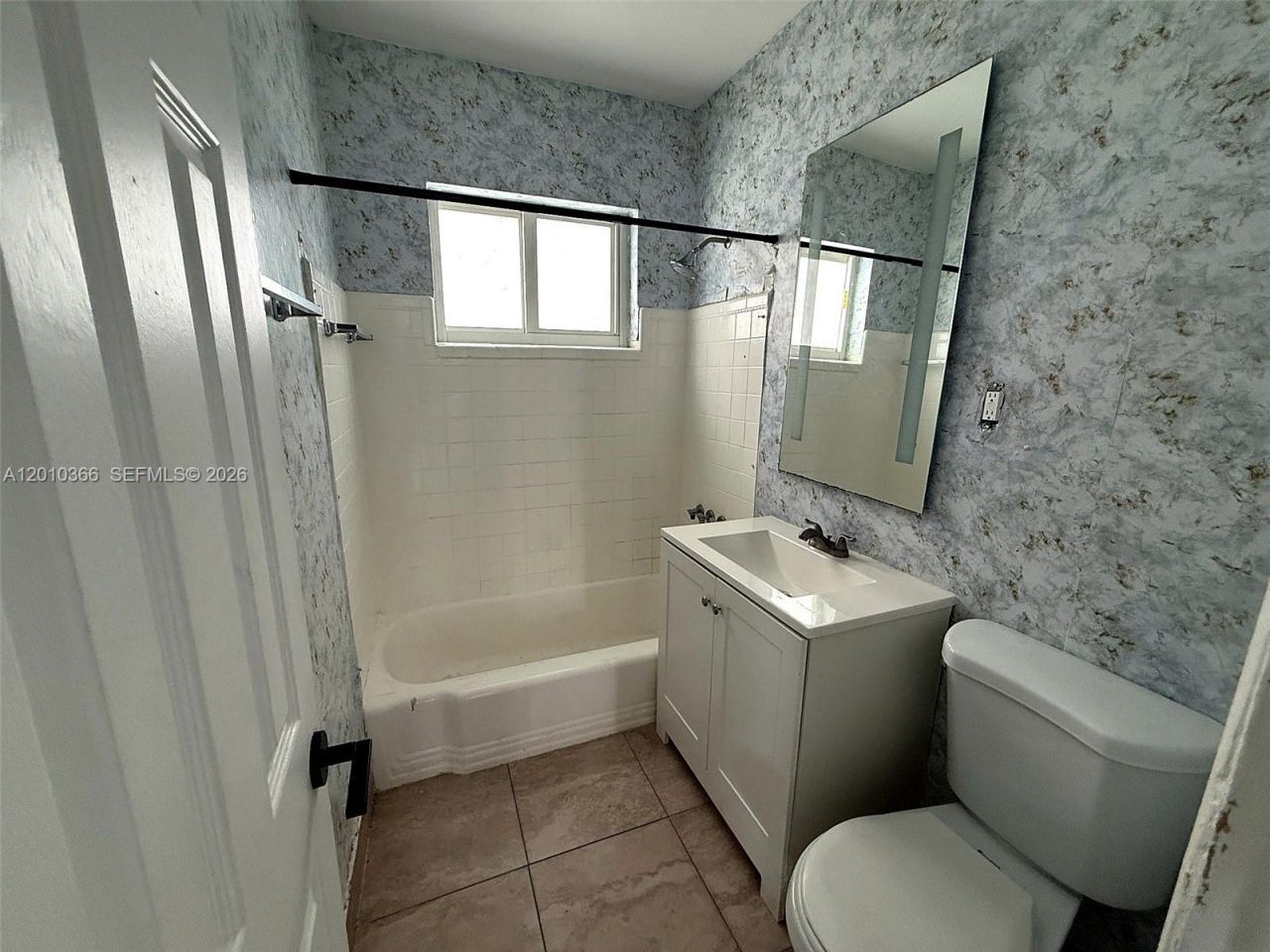 1885 SW 4th St , Unit 3, Miami, FL 33135 Photo