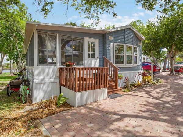 1300 N RIVER ROAD, Unit R43, VENICE, FL 34293