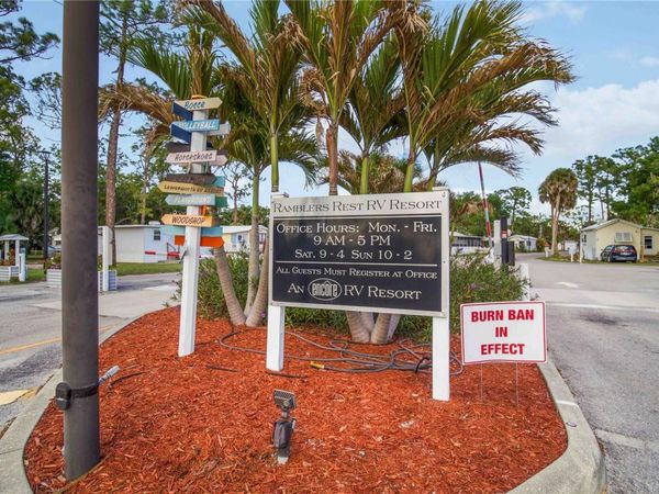 1300 N RIVER ROAD , Unit R43, VENICE, FL 34293