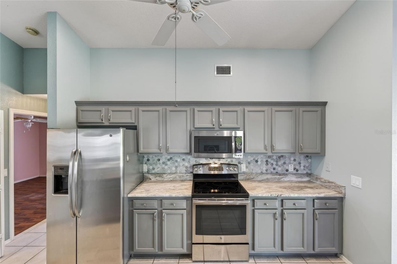 13440 SW Pembroke Circle N, Lake Suzy, FL 34269 Photo