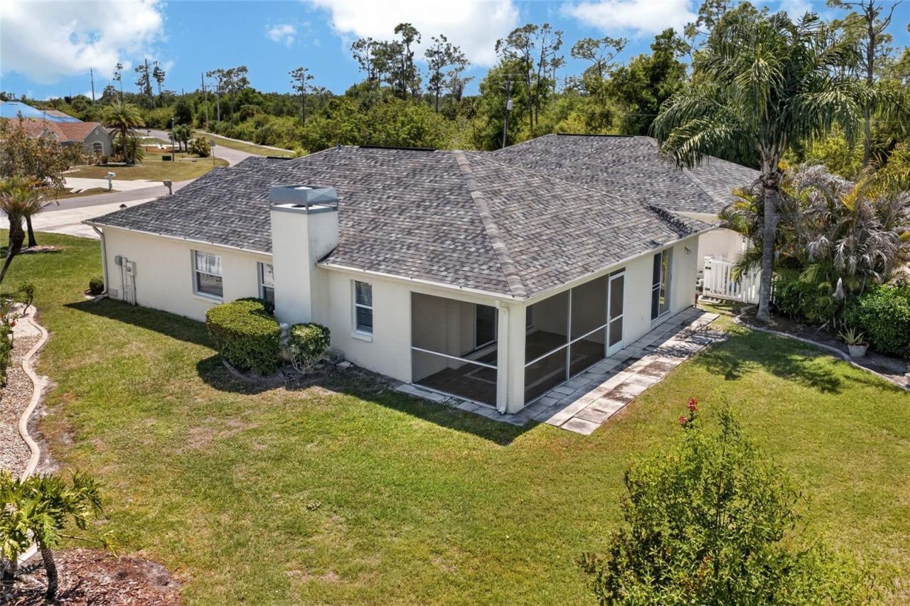 13440 SW Pembroke Circle N, Lake Suzy, FL 34269 Photo