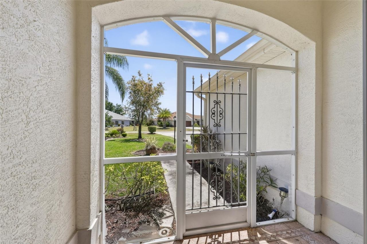 13440 SW Pembroke Circle N, Lake Suzy, FL 34269 Photo