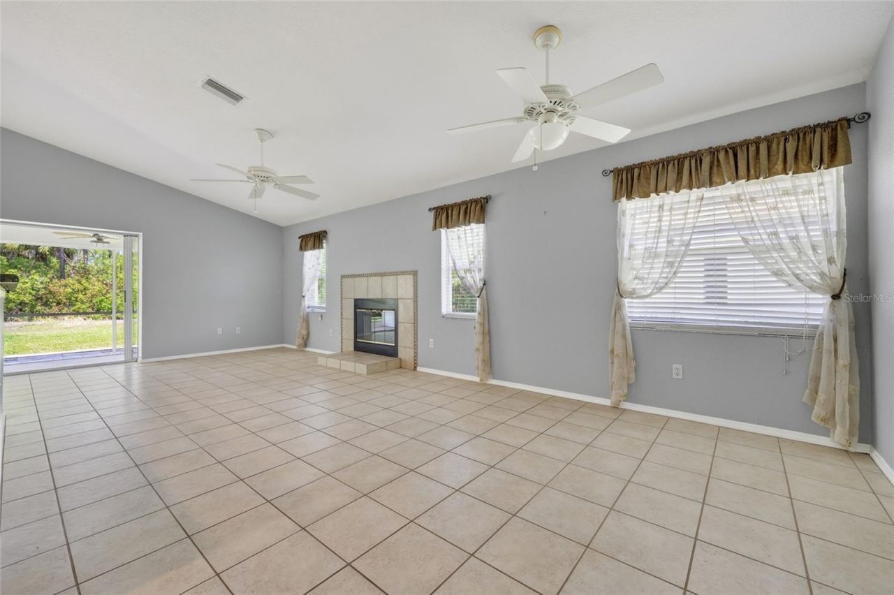 13440 SW Pembroke Circle N, Lake Suzy, FL 34269 Photo