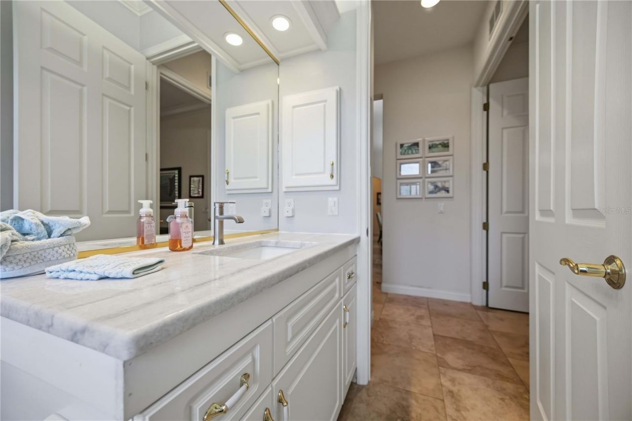 451 Fieldstone Drive , Venice, FL 34292 Photo