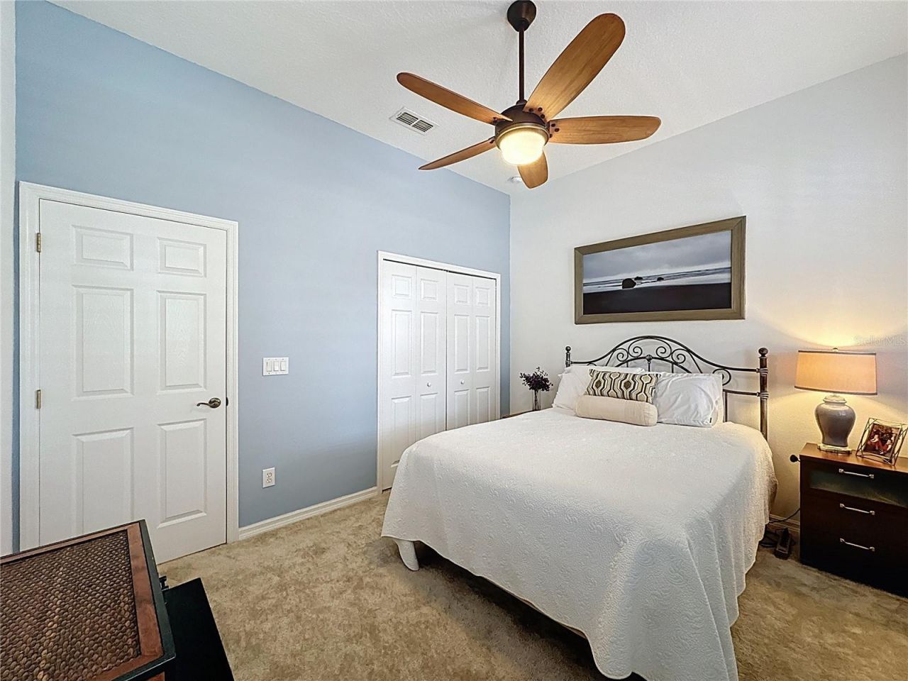 135 Crepe Myrtle Dr , Groveland, FL 34736 Photo