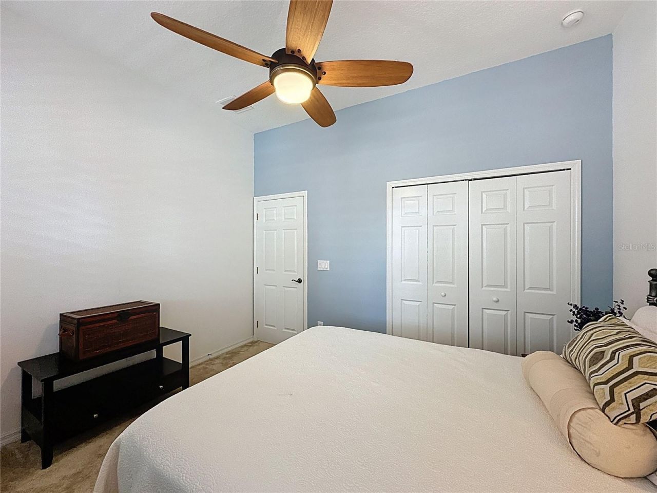 135 Crepe Myrtle Dr, Groveland, FL 34736 Photo