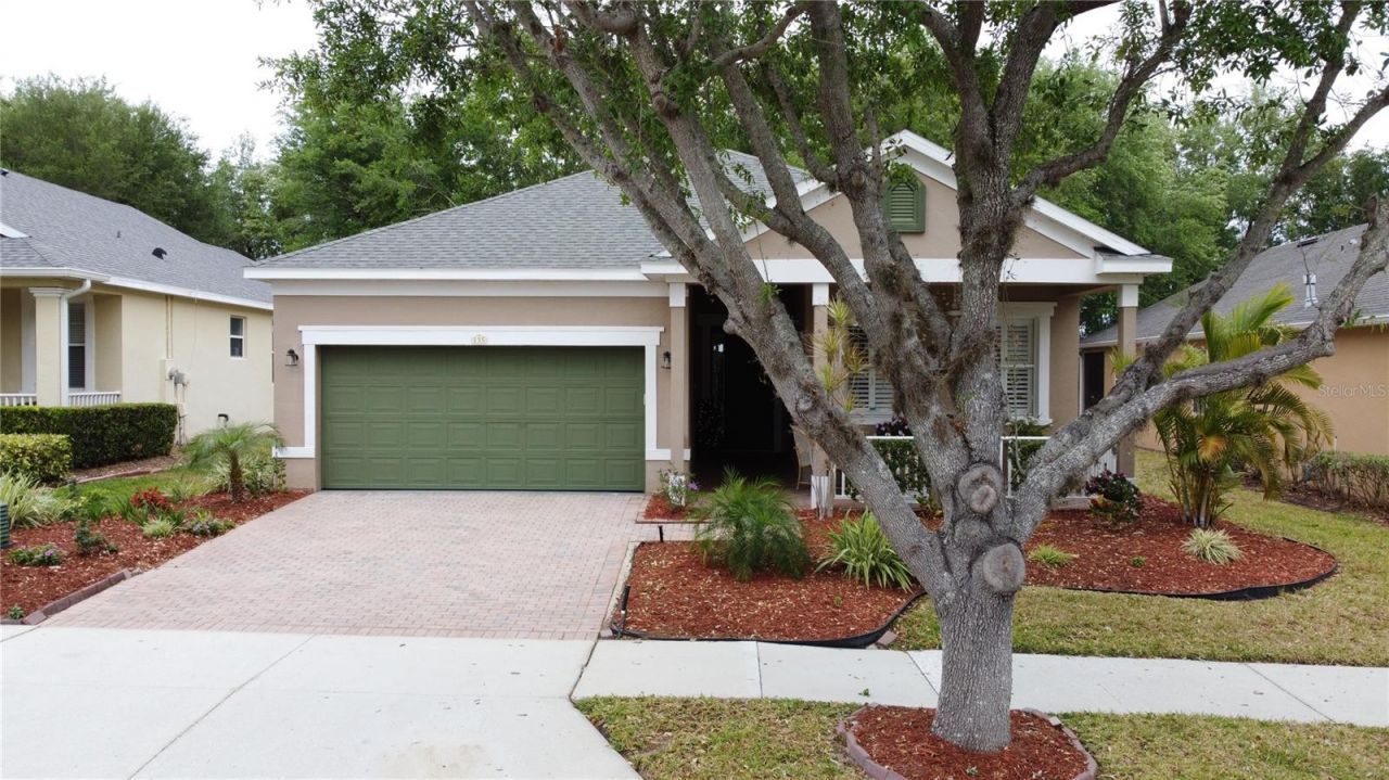 135 Crepe Myrtle Dr, Groveland, FL 34736 Photo