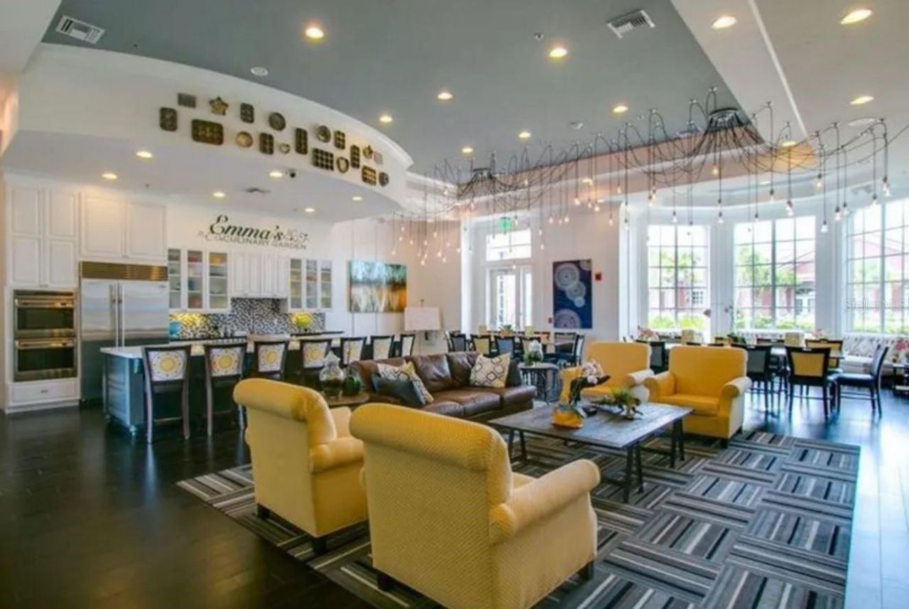 135 Crepe Myrtle Dr, Groveland, FL 34736 Photo
