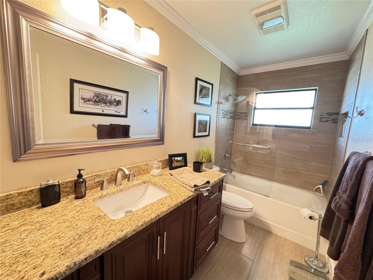 334 W F Street, Unit FL, Frostproof, FL 33843 Photo