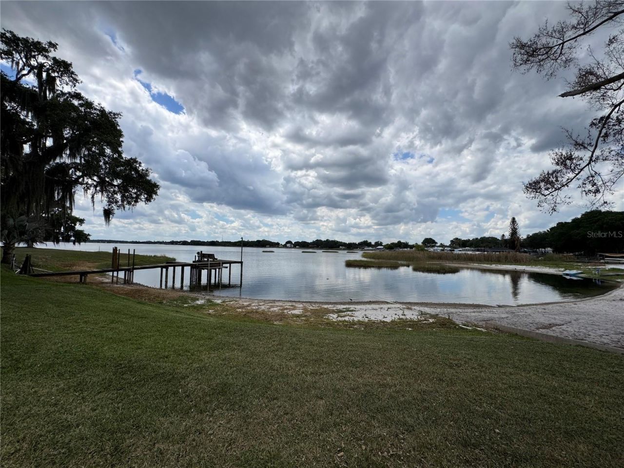 334 W F Street, Unit FL, Frostproof, FL 33843 Photo