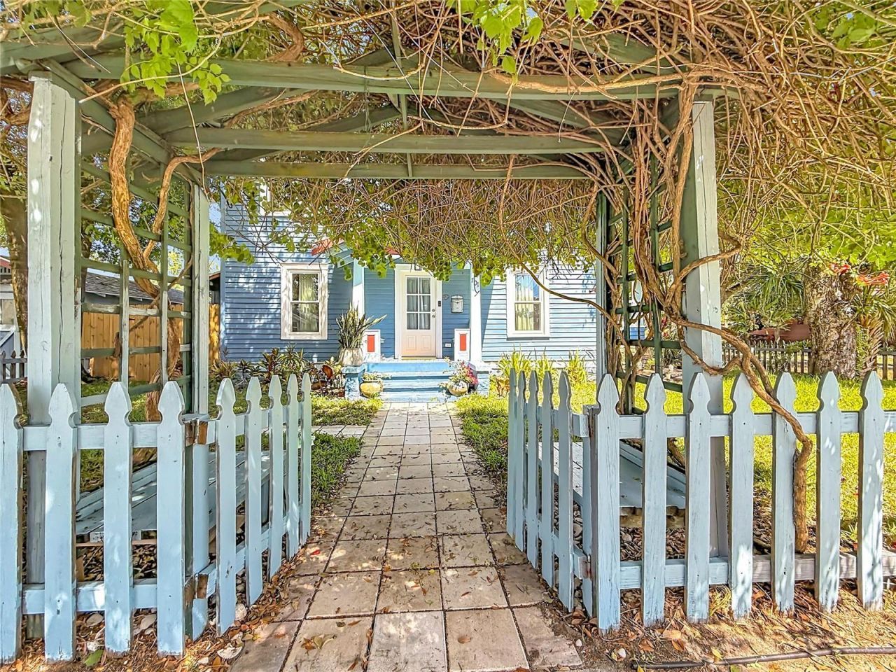 701 14th Street N, Saint Petersburg, FL 33705 Photo