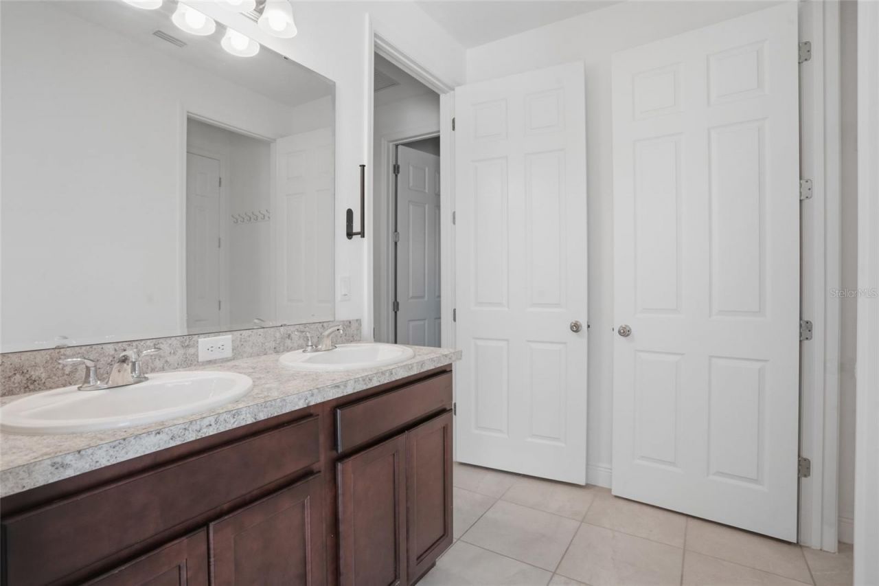 4897 Gilded Jewel Drive, Mount Dora, FL 32757 Photo