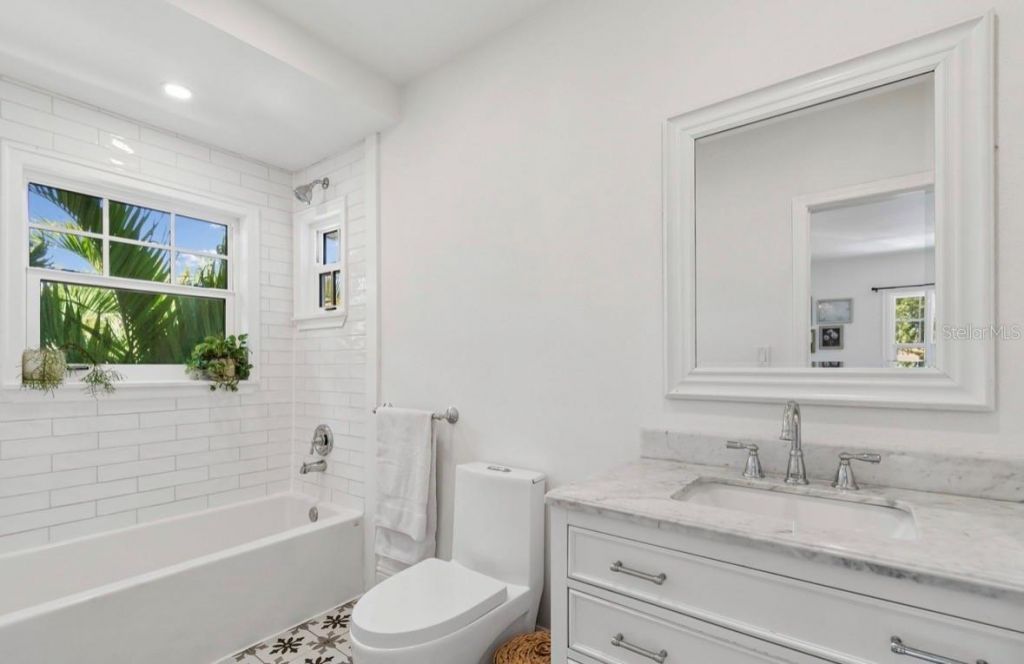 1820 1st Street N, Saint Petersburg, FL 33704 Photo