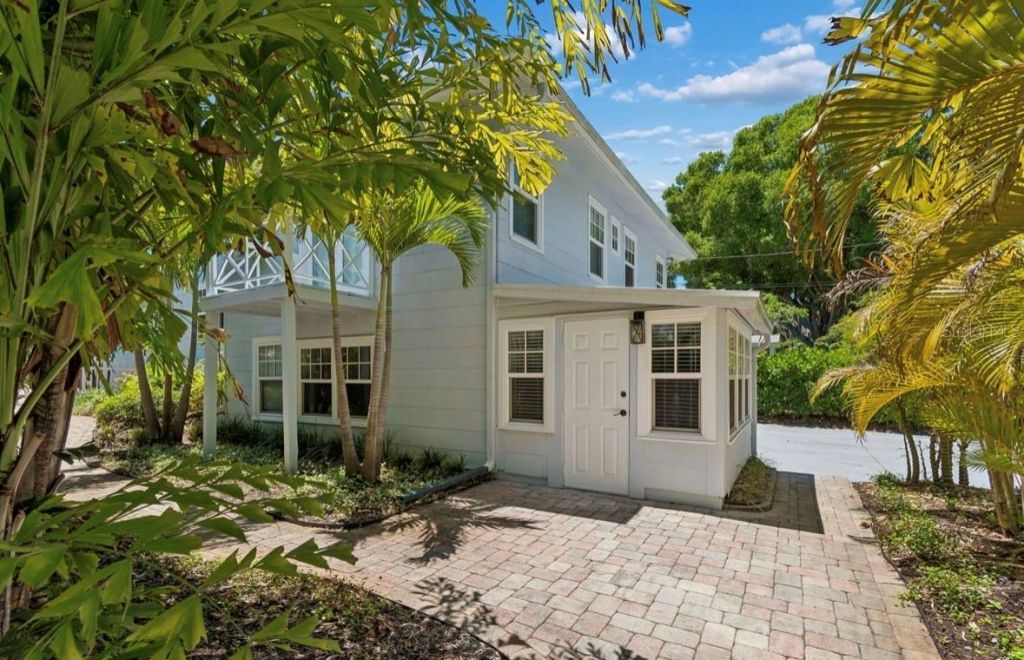 1820 1st Street N, Saint Petersburg, FL 33704 Photo