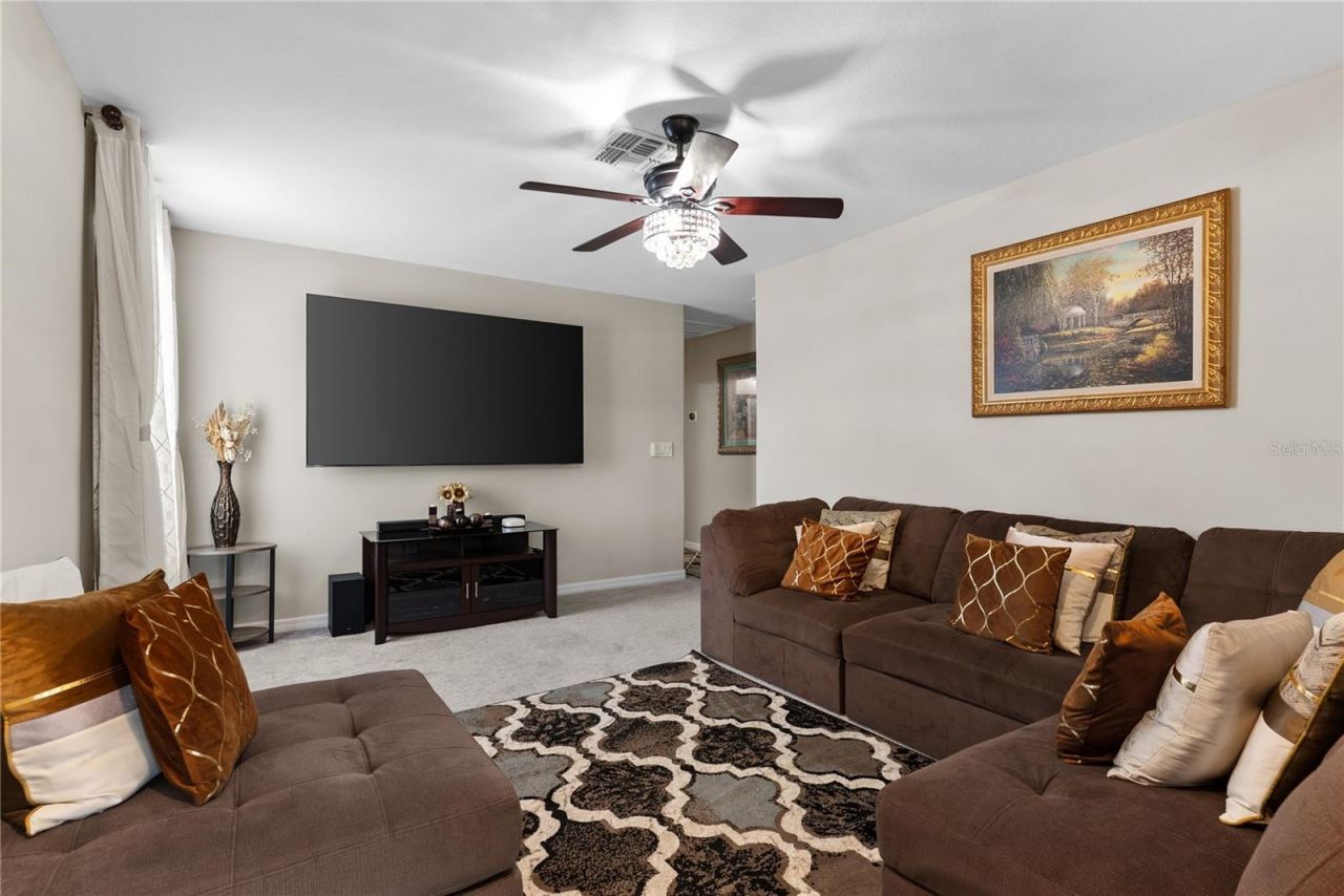 10216 Carloway Hills Drive, Wimauma, FL 33598 Photo