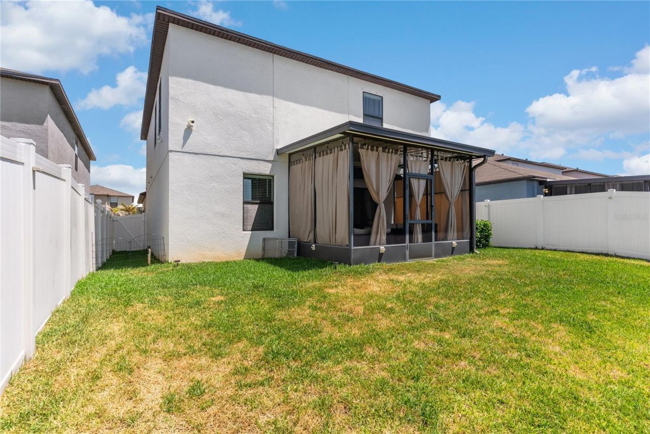 10216 Carloway Hills Drive, Wimauma, FL 33598 Photo