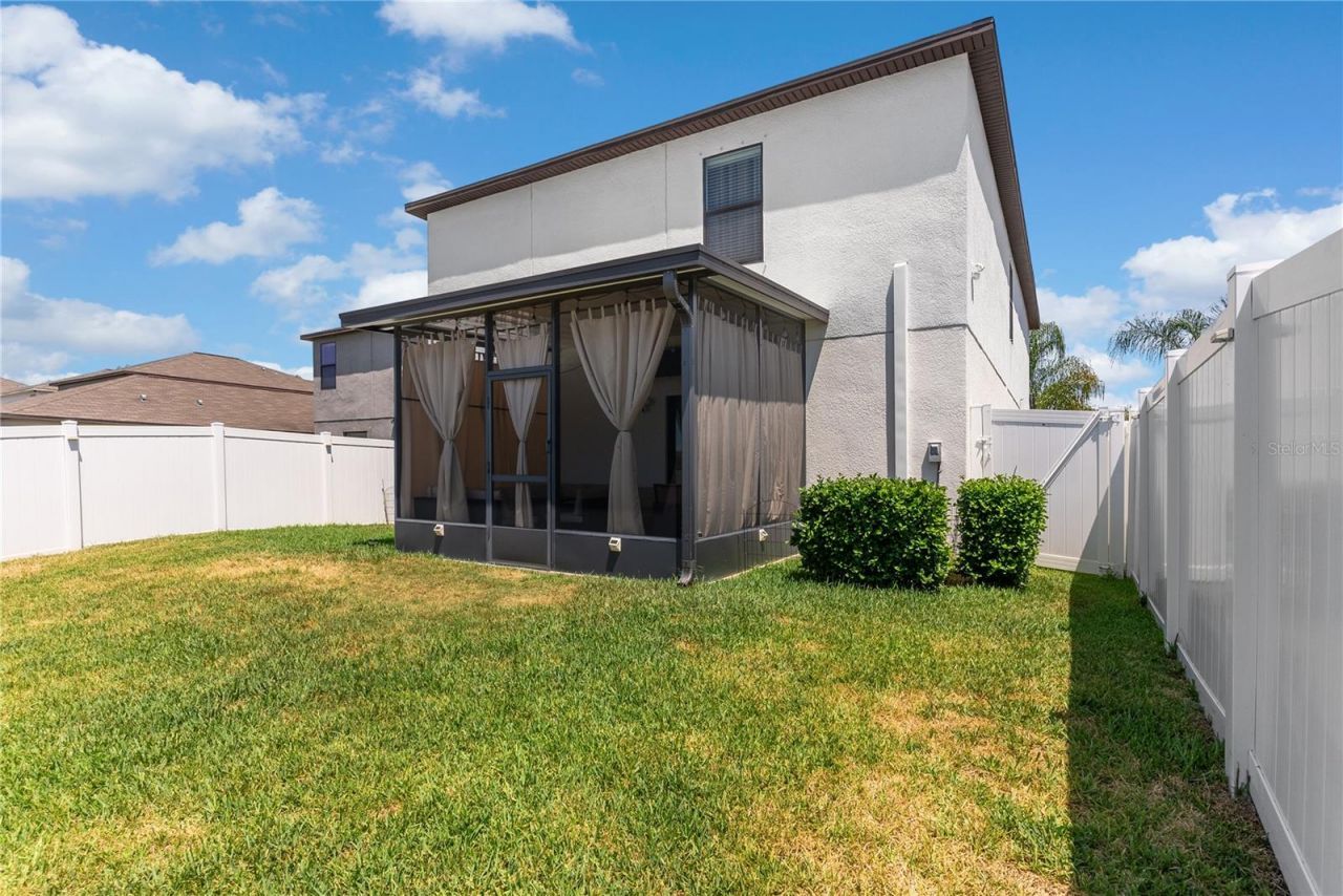 10216 Carloway Hills Drive, Wimauma, FL 33598 Photo