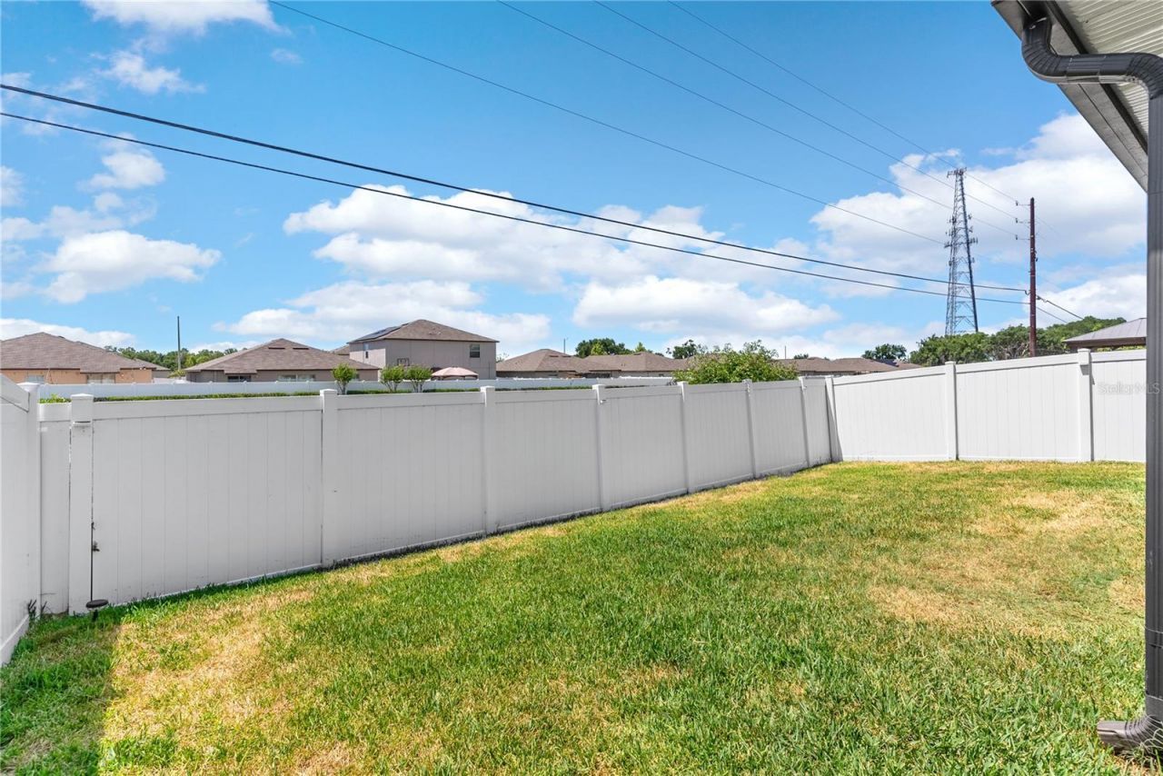 10216 Carloway Hills Drive, Wimauma, FL 33598 Photo