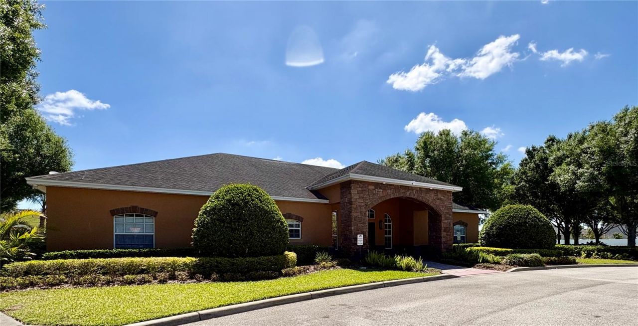 10216 Carloway Hills Drive, Wimauma, FL 33598 Photo
