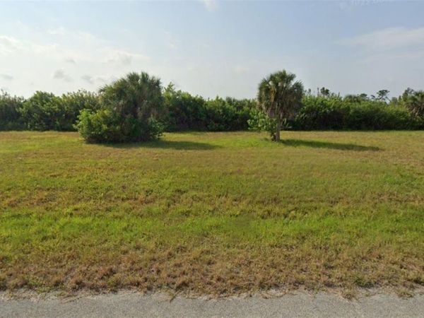 8 MISTLETOE LANE , PLACIDA, FL 33946