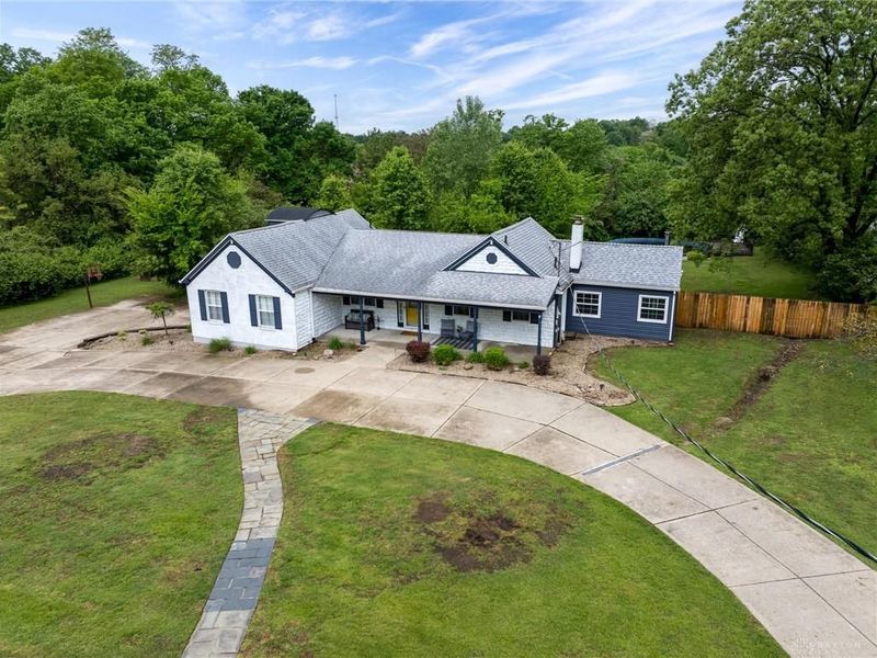 3355 Algus Lane, Green Township, OH 45248 Photo 1