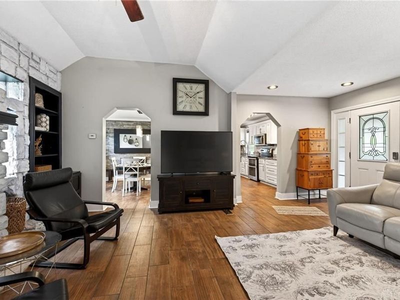 3355 Algus Lane, Green Township, OH 45248 Photo 8