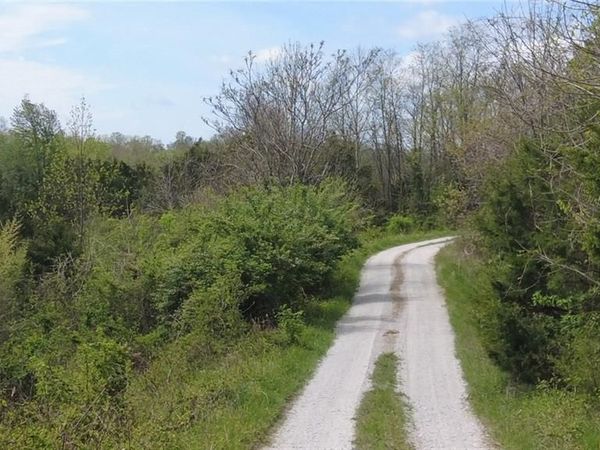 10 Wilma Lane, Manchester, OH 45144