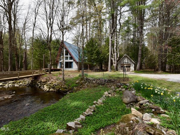 68 Ballou Road, Porter Corners, NY 12859