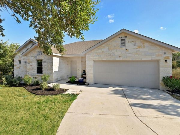 1302 Ponderosa BND, Horseshoe Bay, TX 78657
