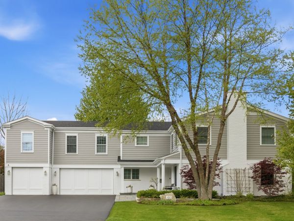 480 Standish Drive , Deerfield, IL 60015