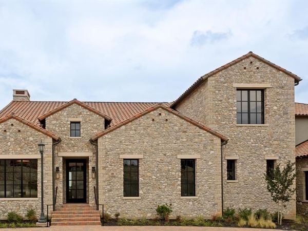 48 Cardona Drive, Westlake, TX 76262