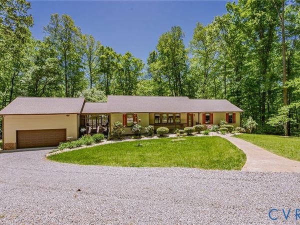 6701 Marl Springs Drive , New Kent, VA 23124