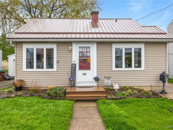 191 Roland Street , Cheektowaga, NY 14212