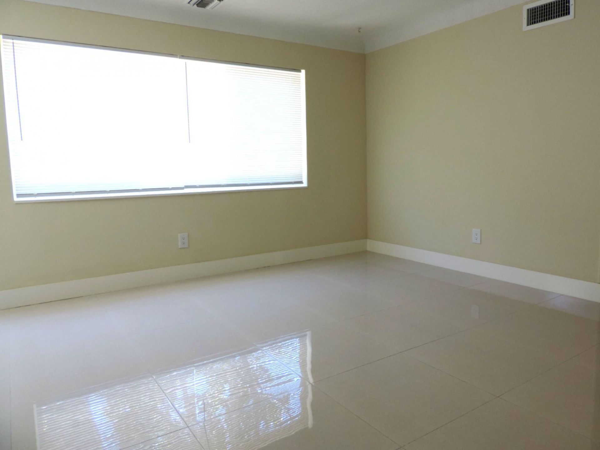 1100 NE 25th Avenue, Pompano Beach, FL 33062 Photo