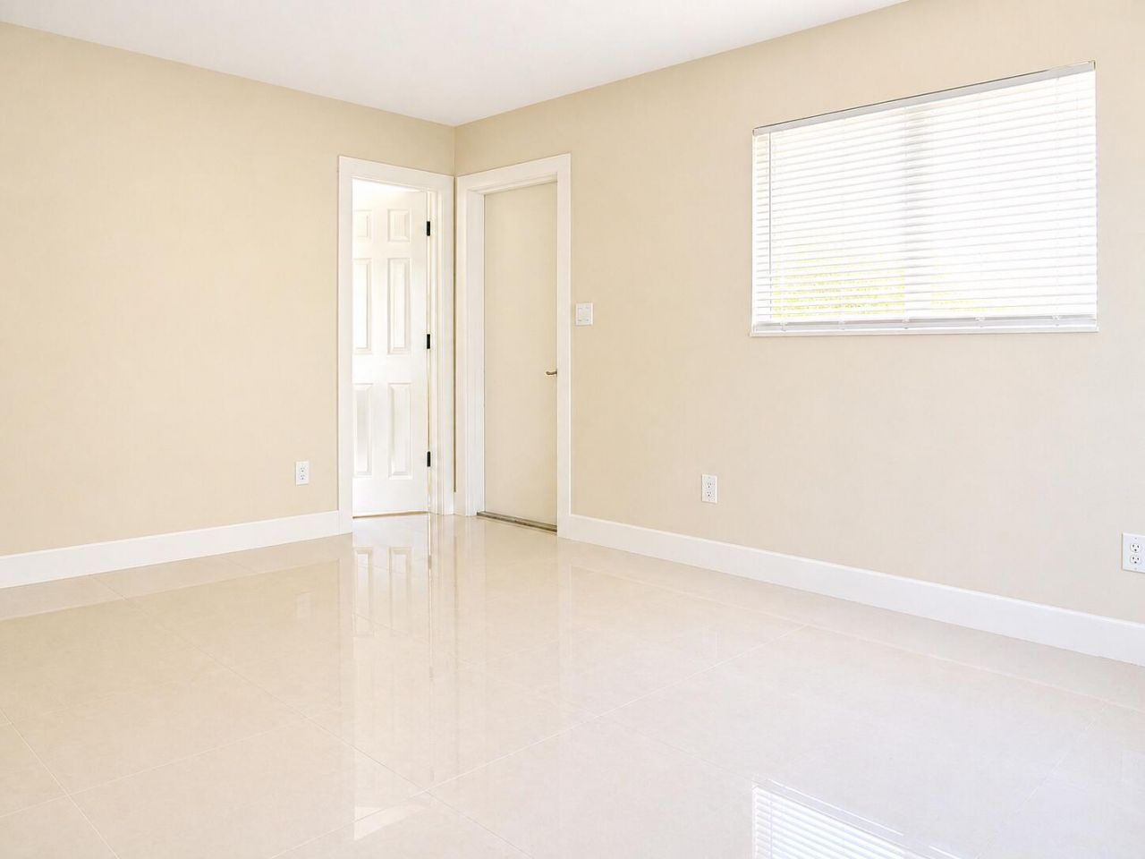 1100 NE 25th Avenue, Pompano Beach, FL 33062 Photo