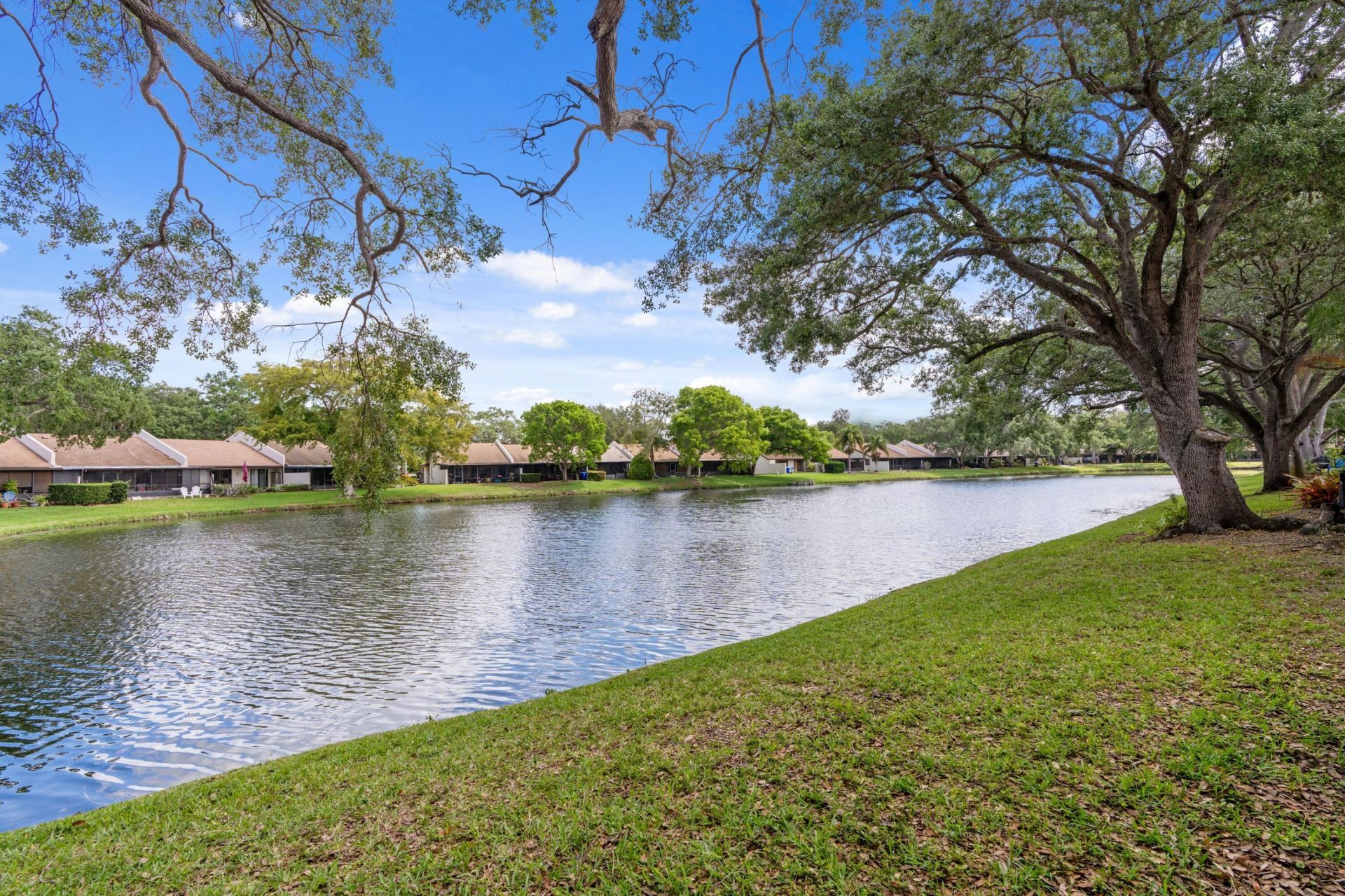 9709 NW 16th Street, Pembroke Pines, FL 33024 Photo
