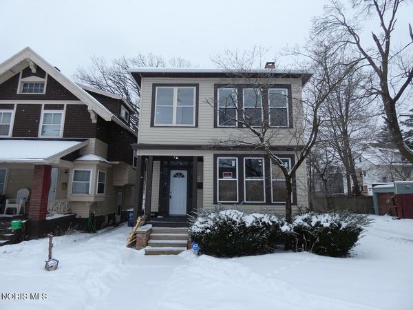 425 Boston Place , Toledo, OH 43610