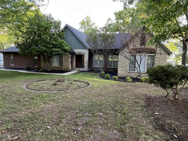 59382 E 288 Court , Grove, OK 74344