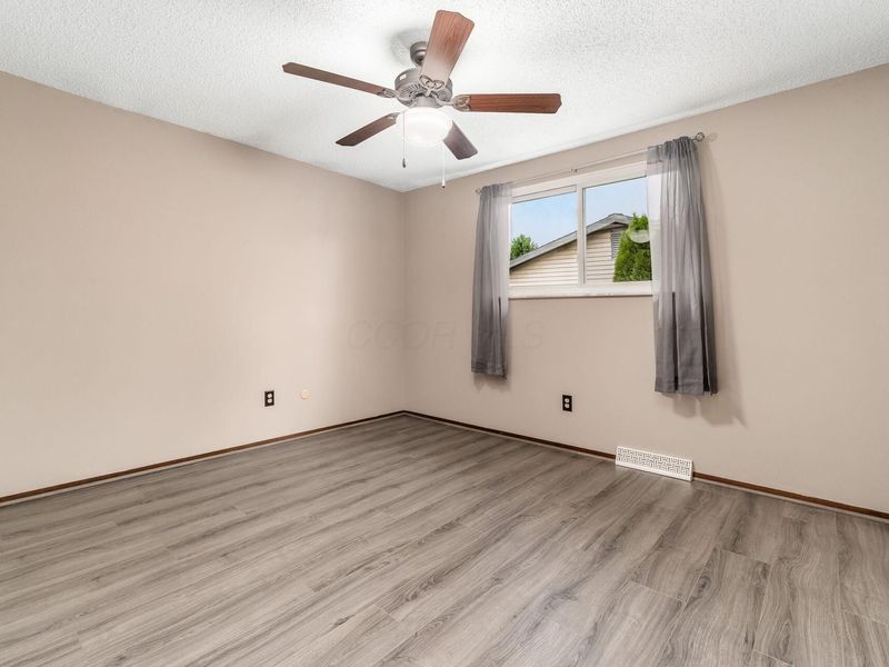 3036 Rainier Avenue, Columbus, OH 43231 Photo 20