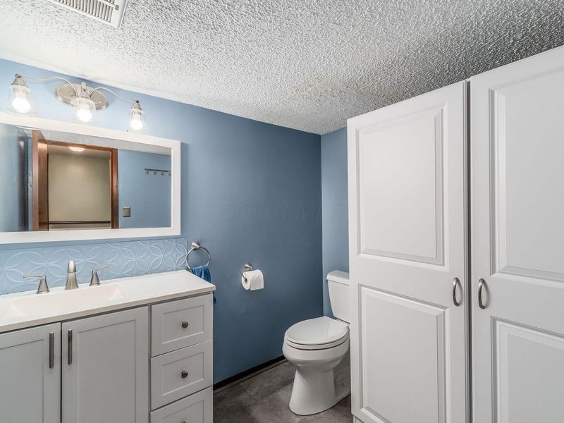3036 Rainier Avenue, Columbus, OH 43231 Photo 30