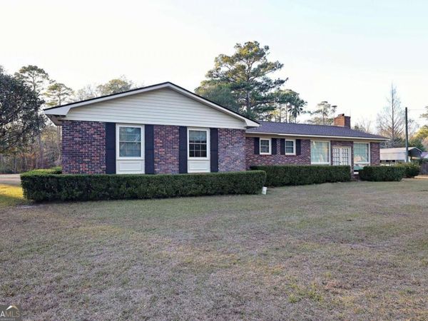 141 Dechene Drive, Thomasville, GA 31757