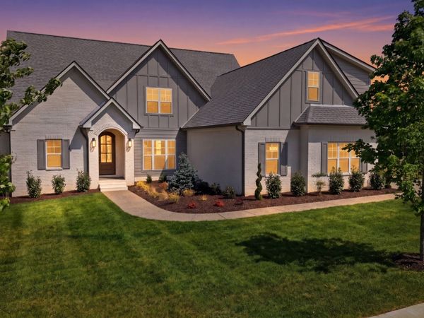 1005 Stone Creek Ln , Lebanon, TN 37087