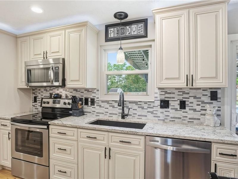 6023 Glennsbury Court, West Chester, OH 45069 Photo 13