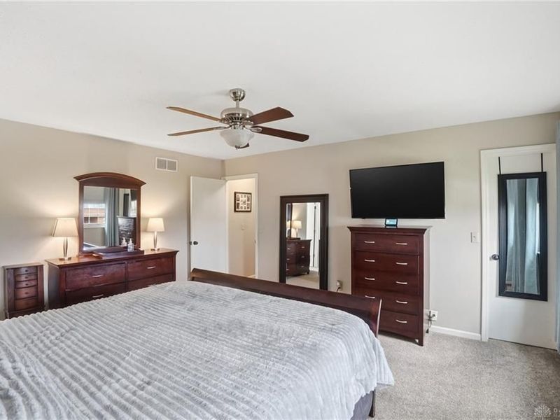 6023 Glennsbury Court, West Chester, OH 45069 Photo 23